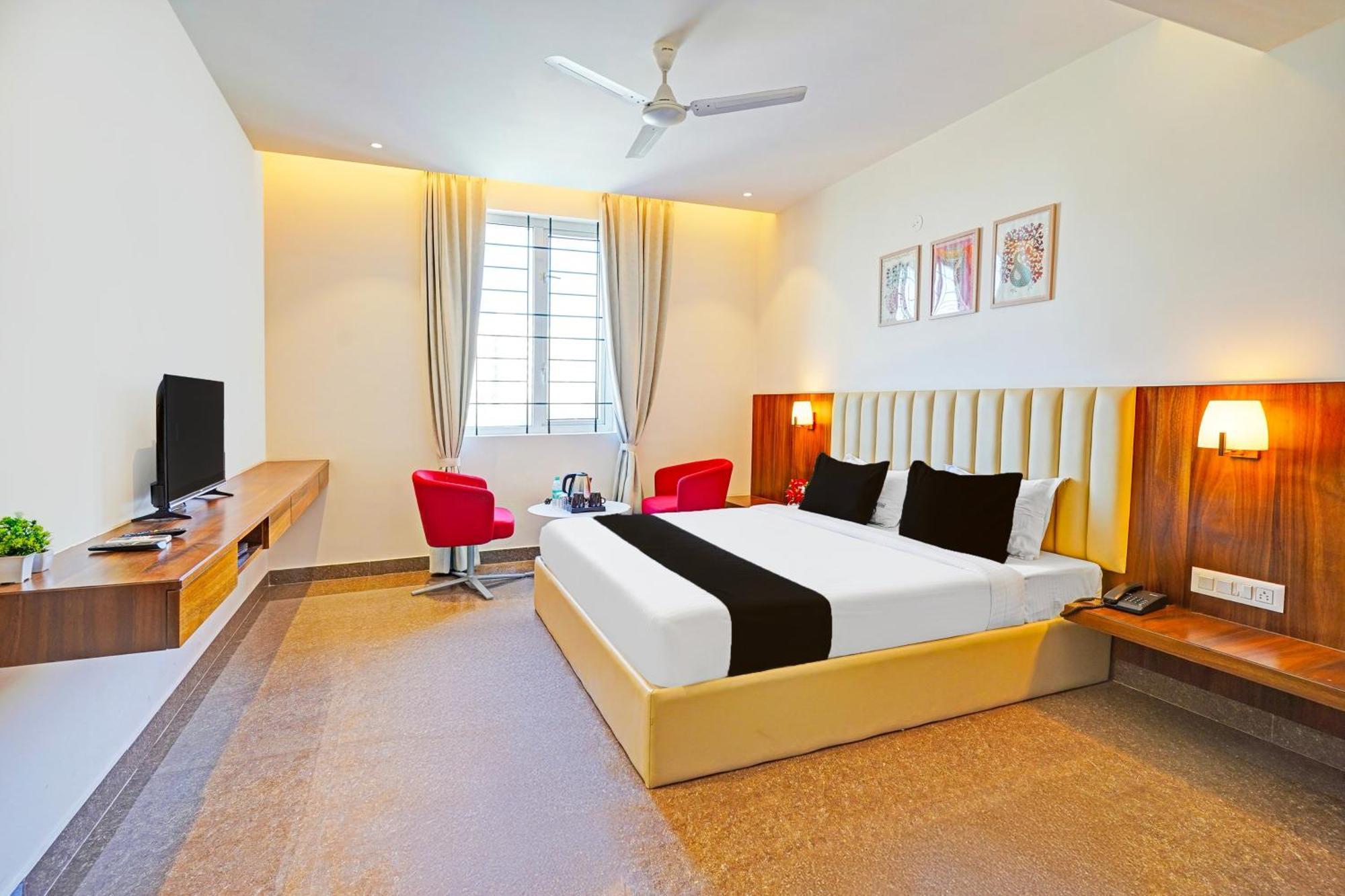 Super Townhouse Oak Electronic City Formerly Hotel Trubell Kammasandra Extérieur photo